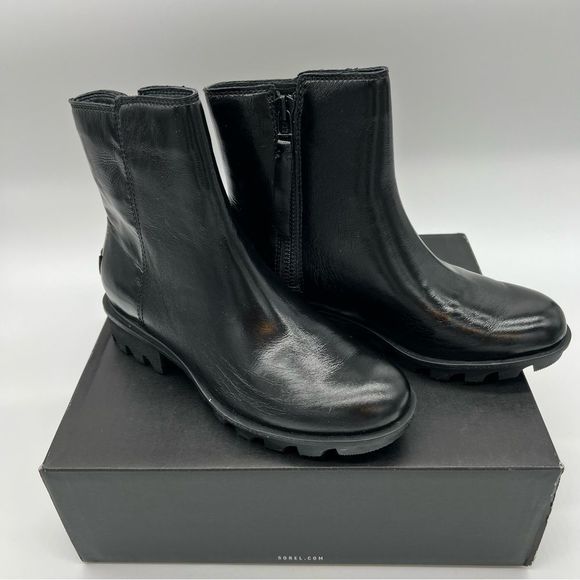 Sorel Phoenix Zip NWT  - Picture 1 of 9